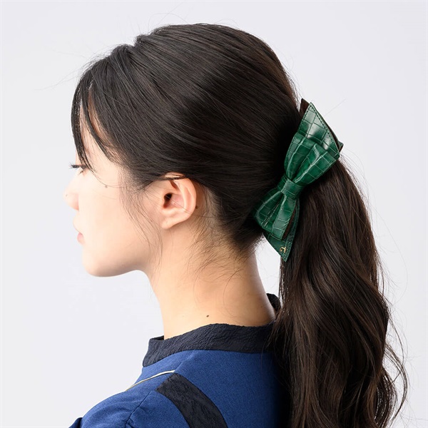 新品 大人気商品  コンプレックス ビズ】☆秋を楽しむレザーのヘアアクセサリー ヘアアクセサリー