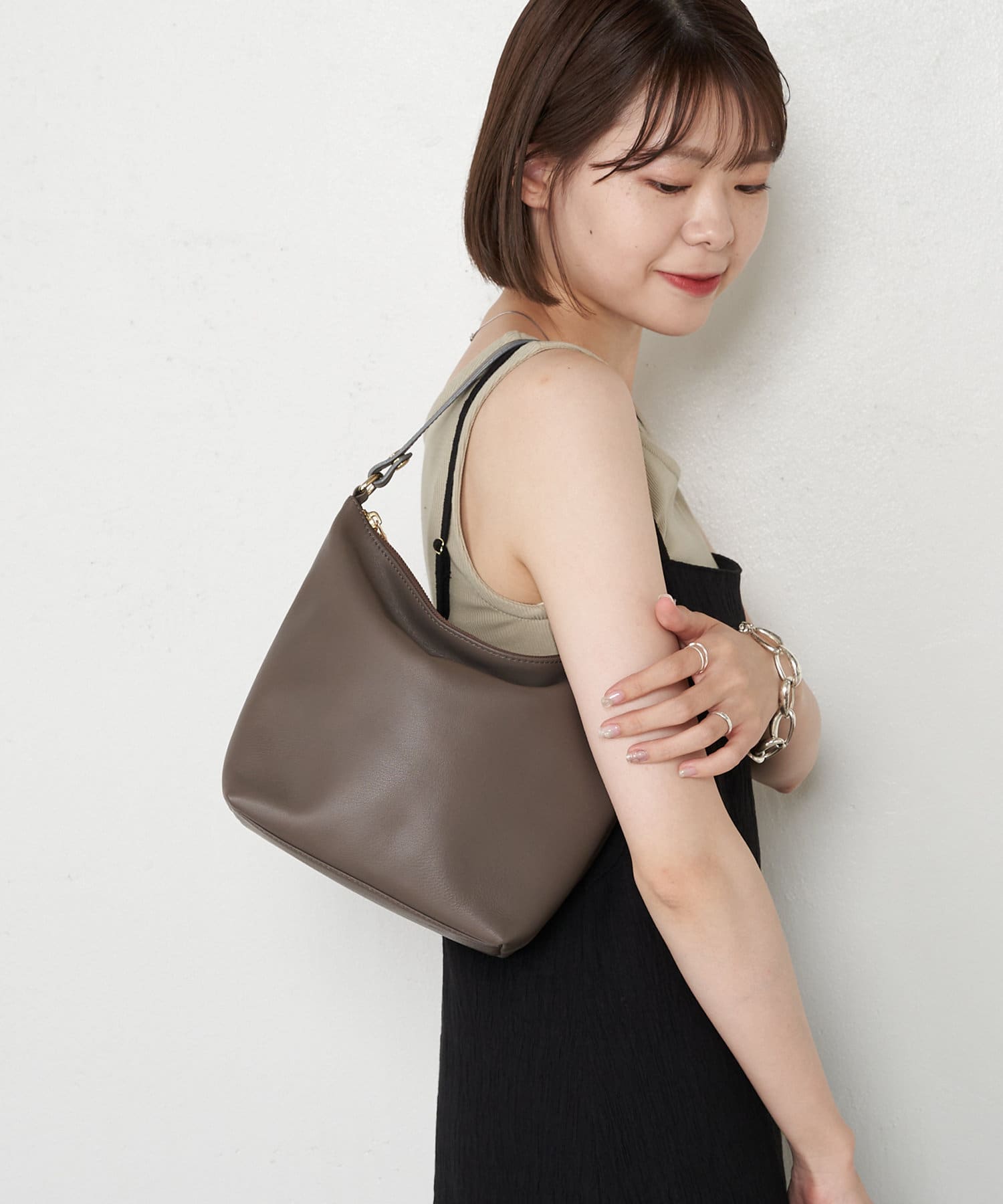 いラインアップ | 新色追加】シンプルショルダー russet 松坂屋名古屋店公式 | バッグ